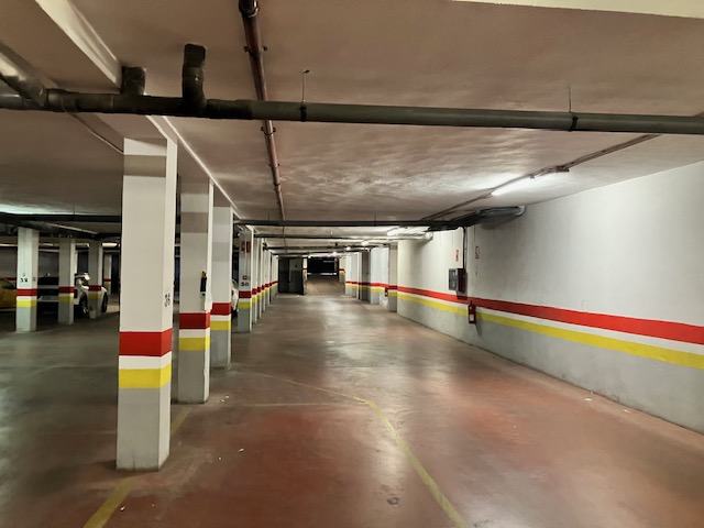 undefined - Image 1
