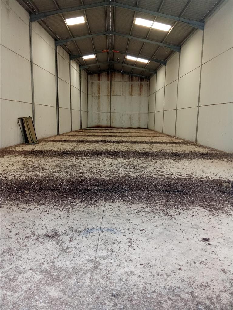 Nave industrial en CL BEDMAR