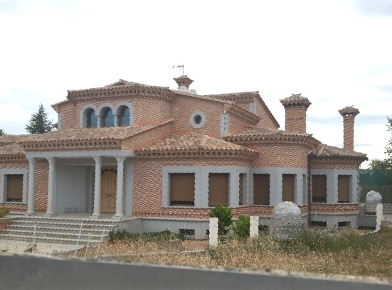Casa independiente en Ronda Hispanoamericana