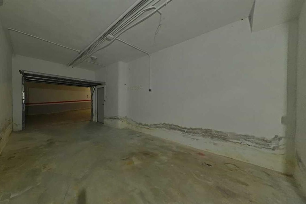 Moradia de 3 andares com garagem, piscina e lareira – tranquilidade, serviços e boa localização - Image 26