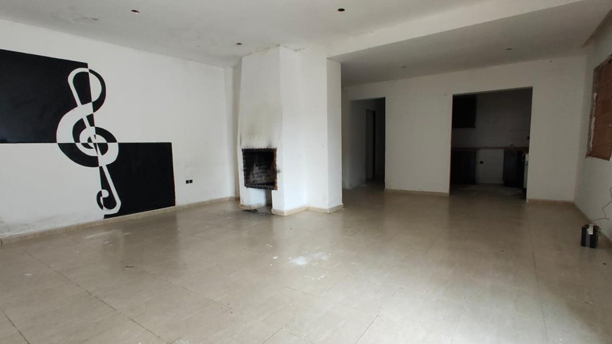  - Image 5