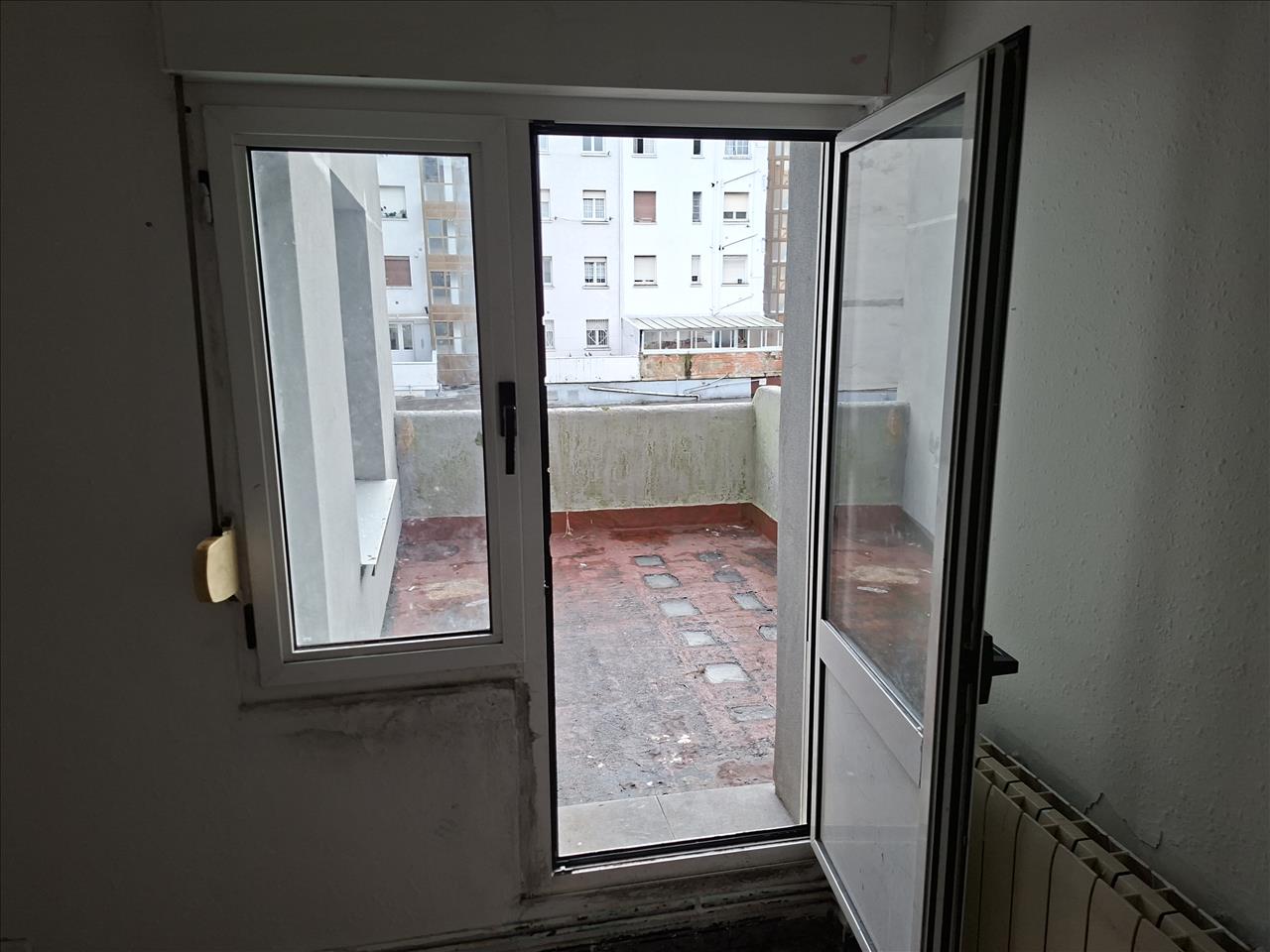 undefined - Image 2