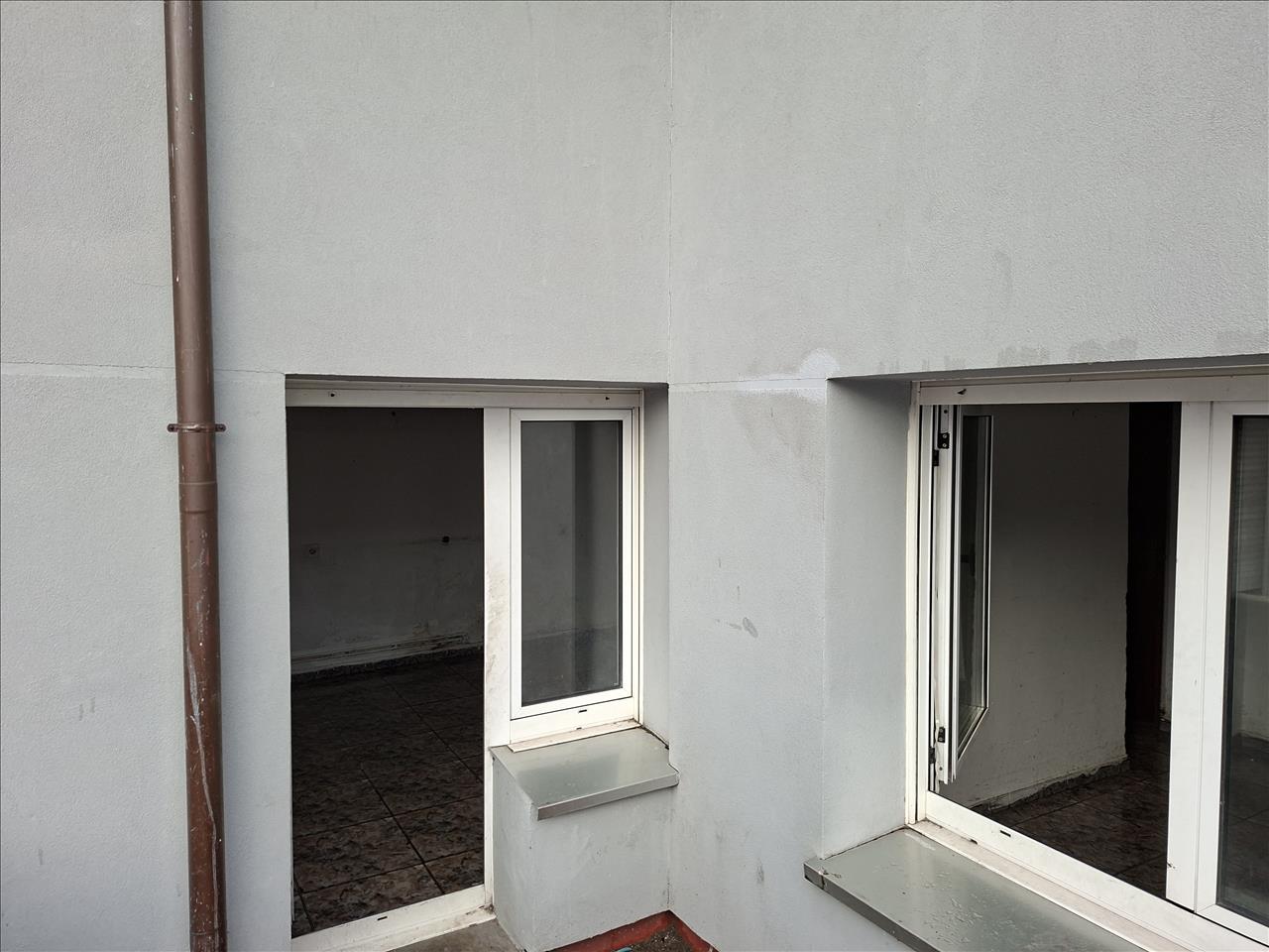 undefined - Image 5