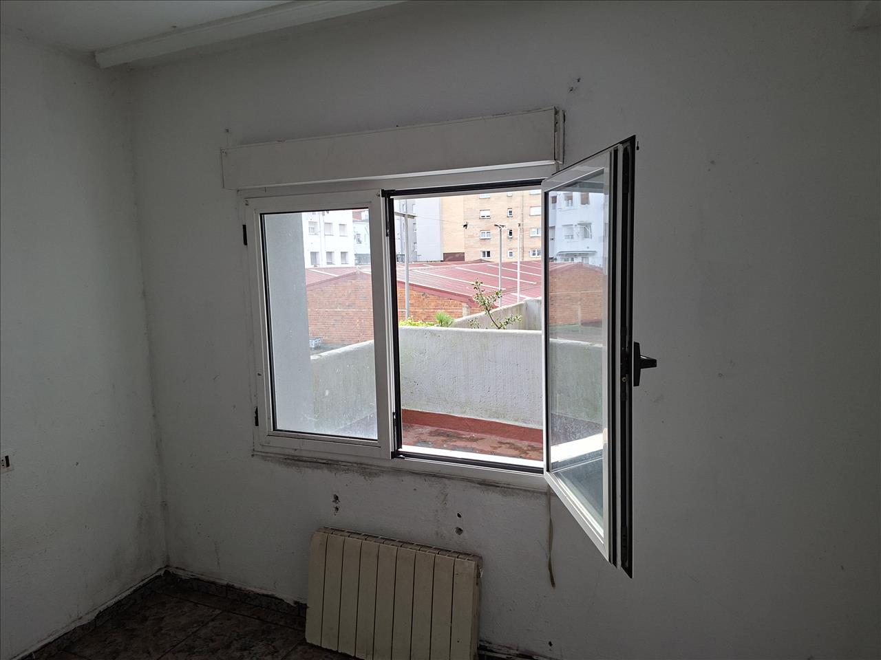 undefined - Image 6
