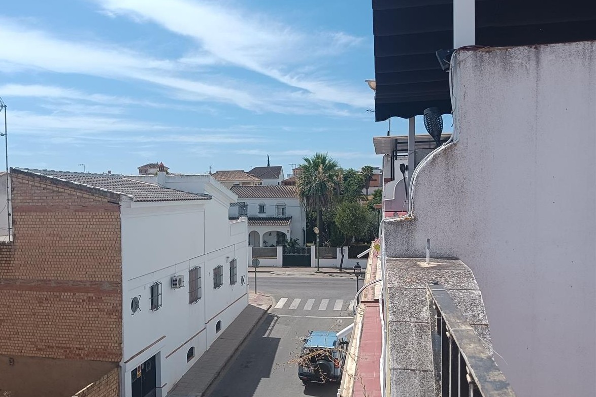 Casa Adosada en Pilas