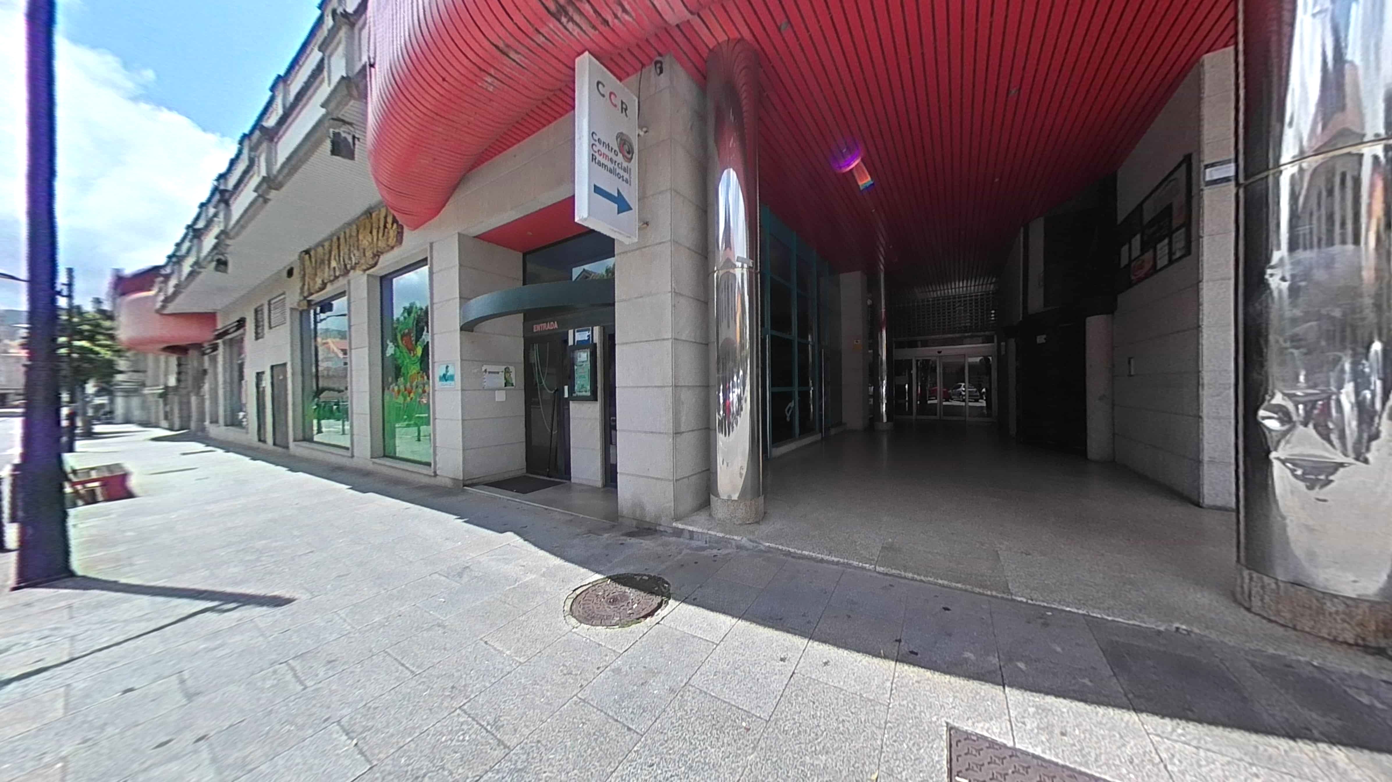 Local comercial en Damas Apostolicas-San Ped