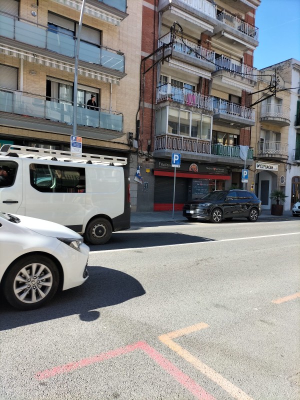 Garaje en Vallirana, Barcelona