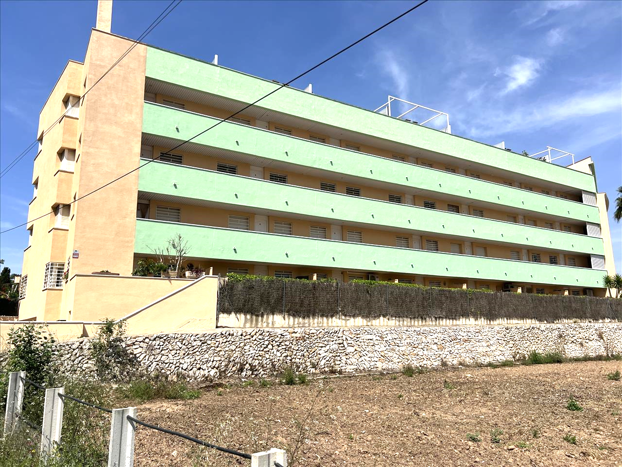 undefined - Image 1