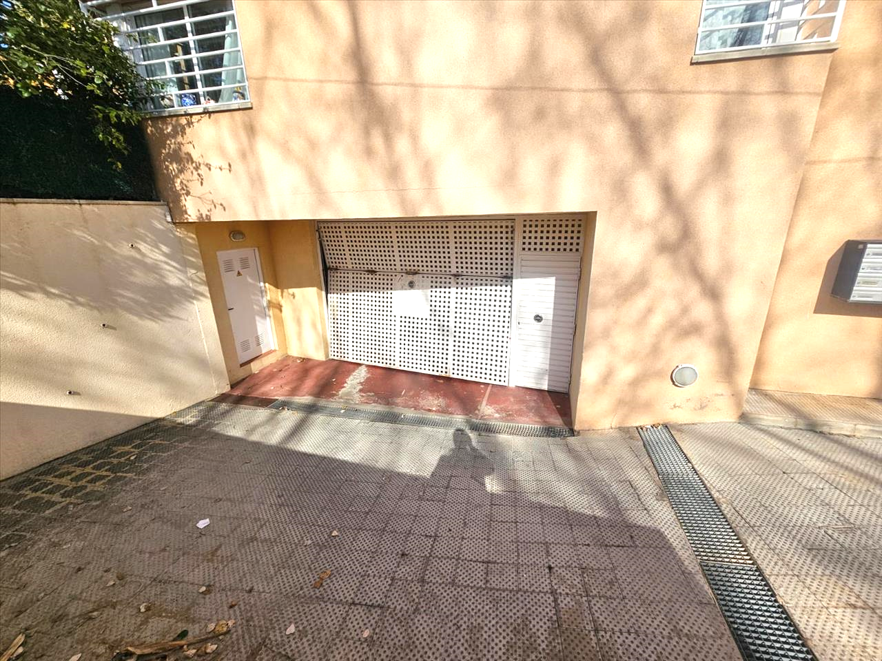 undefined - Image 8