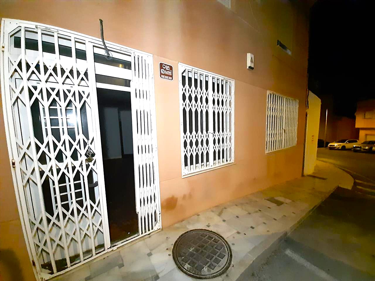 Local comercial en Avenida de Almería