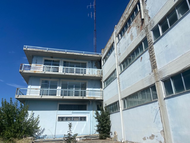 Media 10