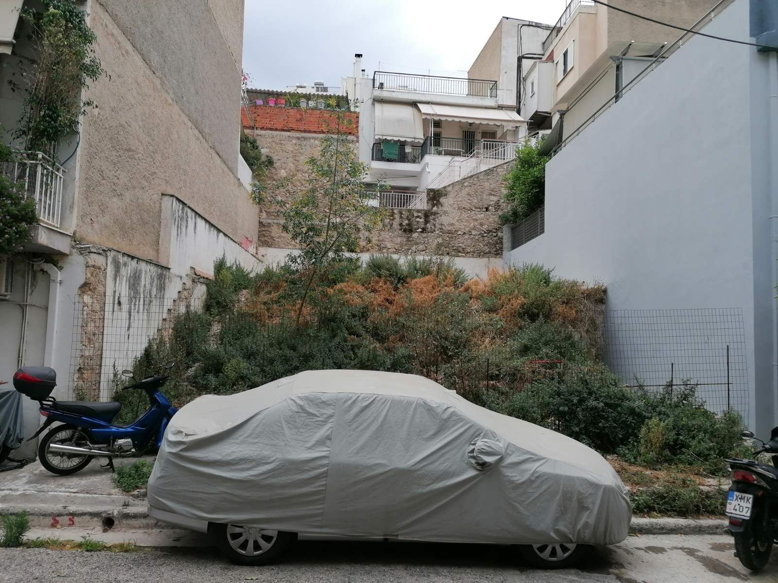 Διατίθεται προς πώληση οικόπεδο 138.01 τ.μ., επί της οδού Αϊδινίου, αριθμός 109, Κερατσίνι-Δραπετσώνα