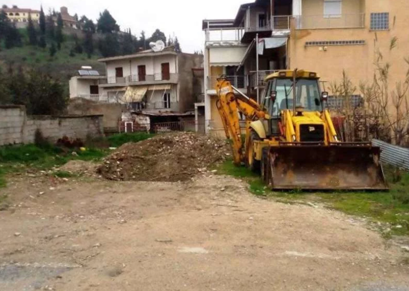 Διατίθεται προς πώληση οικόπεδο , 380 τ.μ., επί της οδού Παυσανία, Ελασσόνα