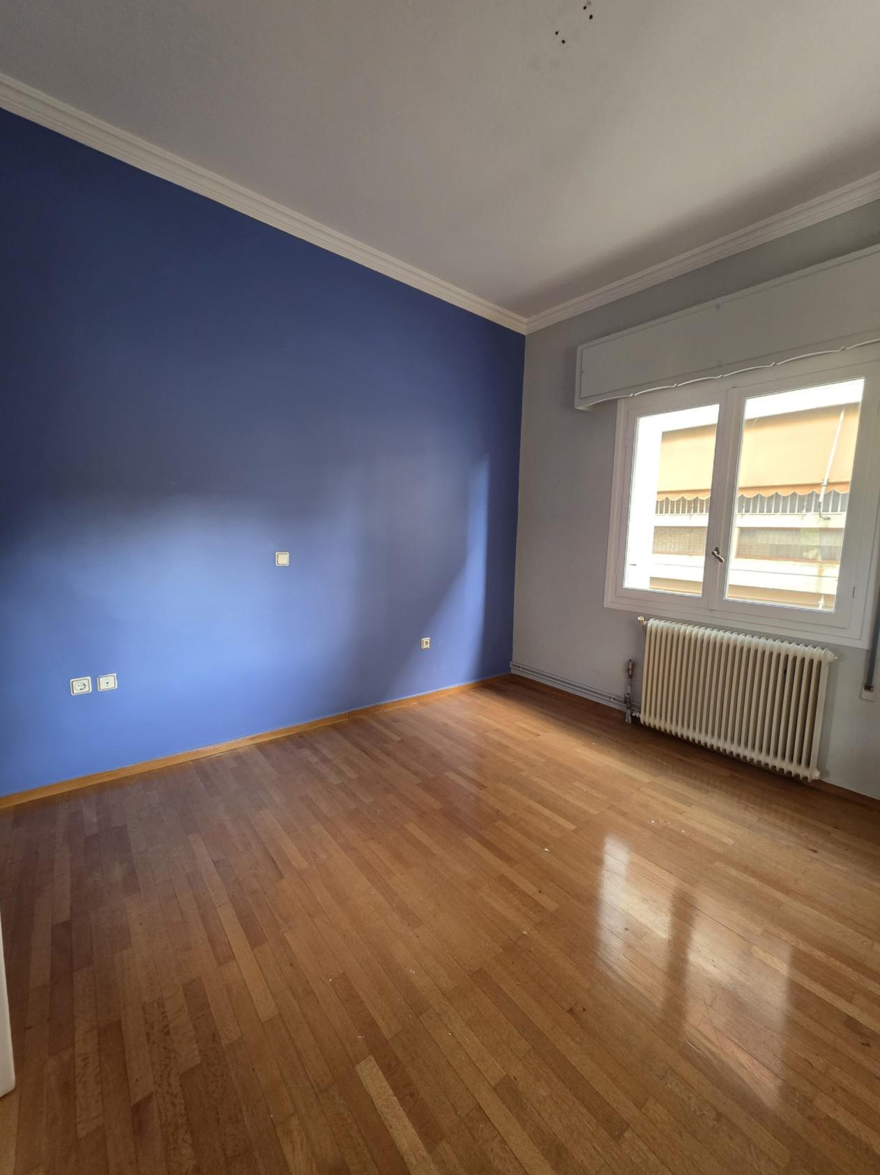 Media 10
