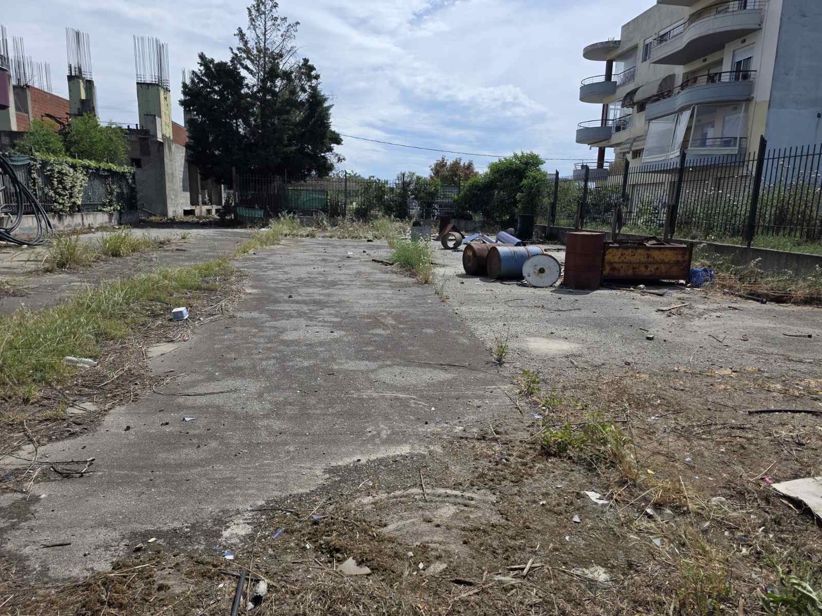 Διατίθεται προς πώληση οικόπεδο 402.75 τ.μ., στη Σίνδο, Δέλτα