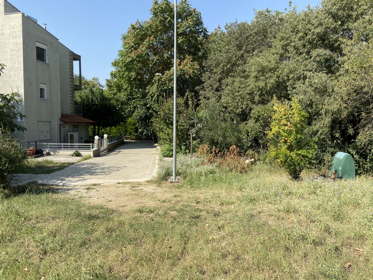 Διατίθεται προς πώληση οικόπεδο 508.52 τ.μ., στo Ρετζίκι Πευκών, Παύλος Μελάς