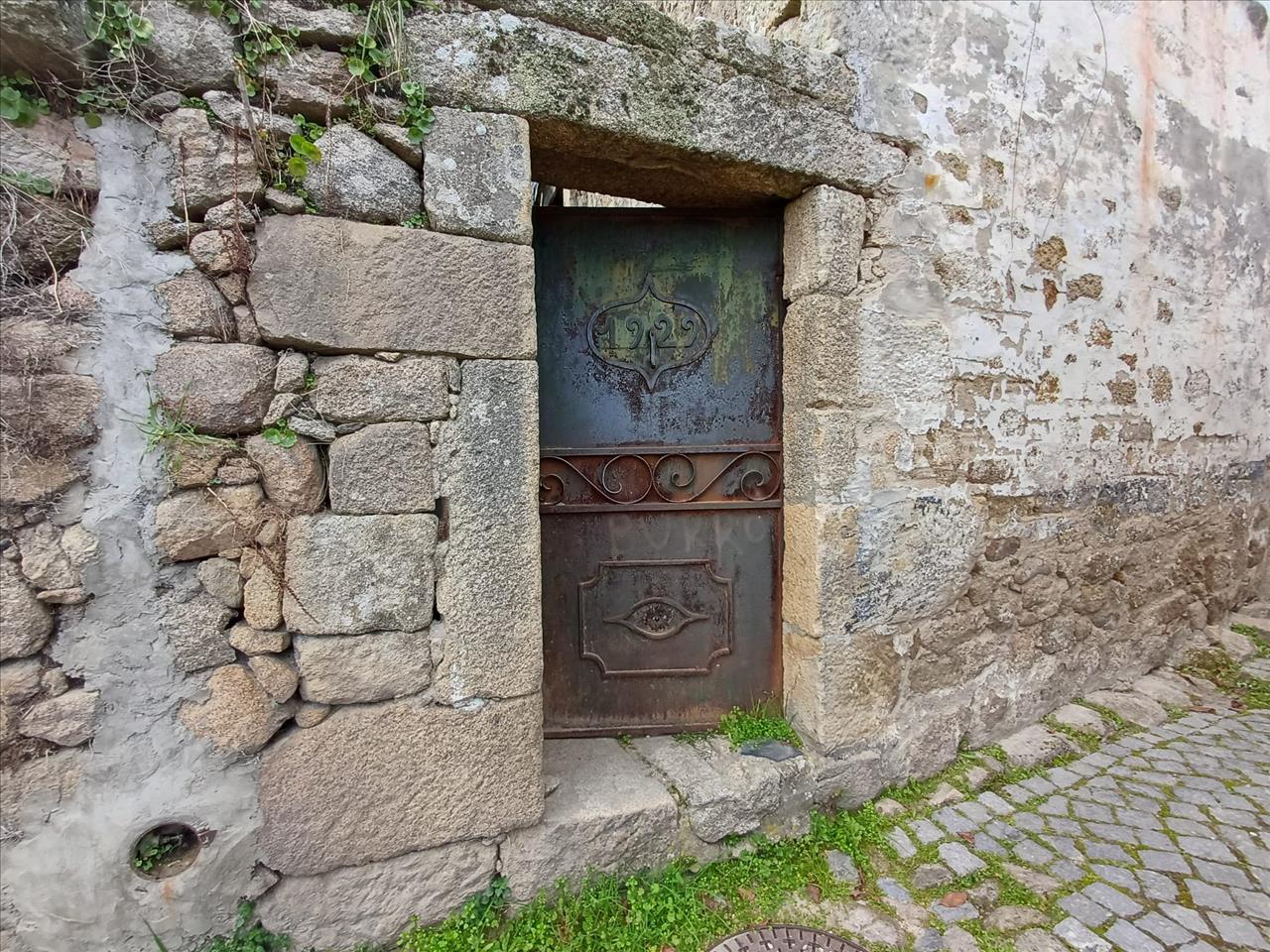 Moradia  no coração de Tarouca - Image 6