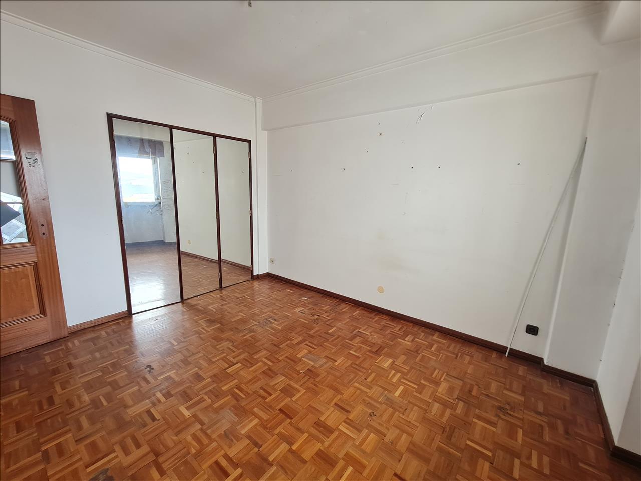 Apartamento T1 Pontinha - Image 9