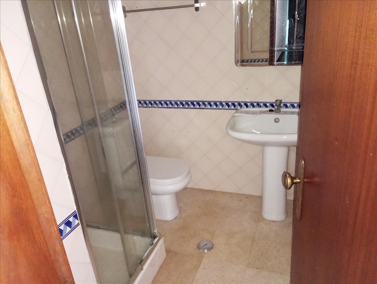 Apartamento T3 no Bonfim em Setúbal - Image 15
