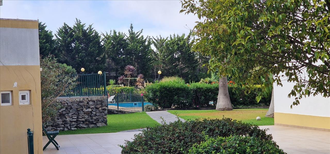 Espetacular T3 com Jardim e Piscina em Sintra, Lisboa - Image 7
