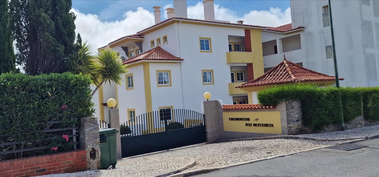 Apartamento T4 Duplex Quinta da Beloura - Image 32