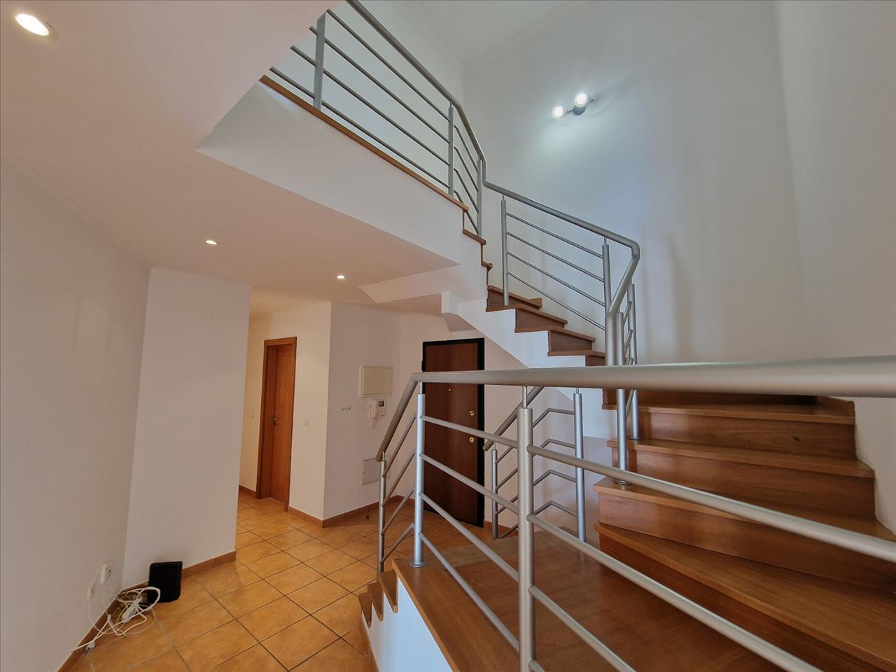 Apartamento T4 Duplex Quinta da Beloura - Image 19
