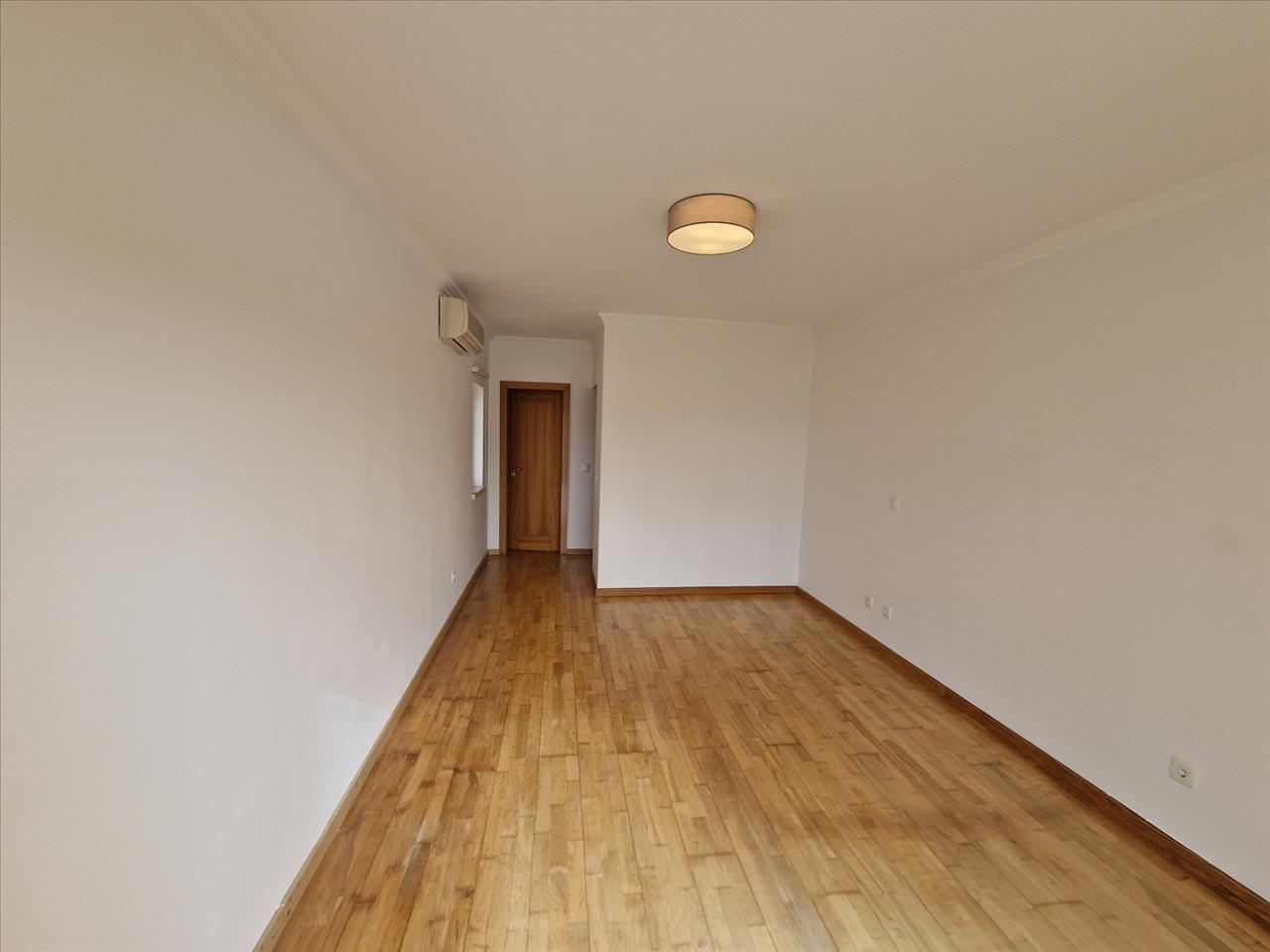 Apartamento T4 Duplex Quinta da Beloura - Image 15