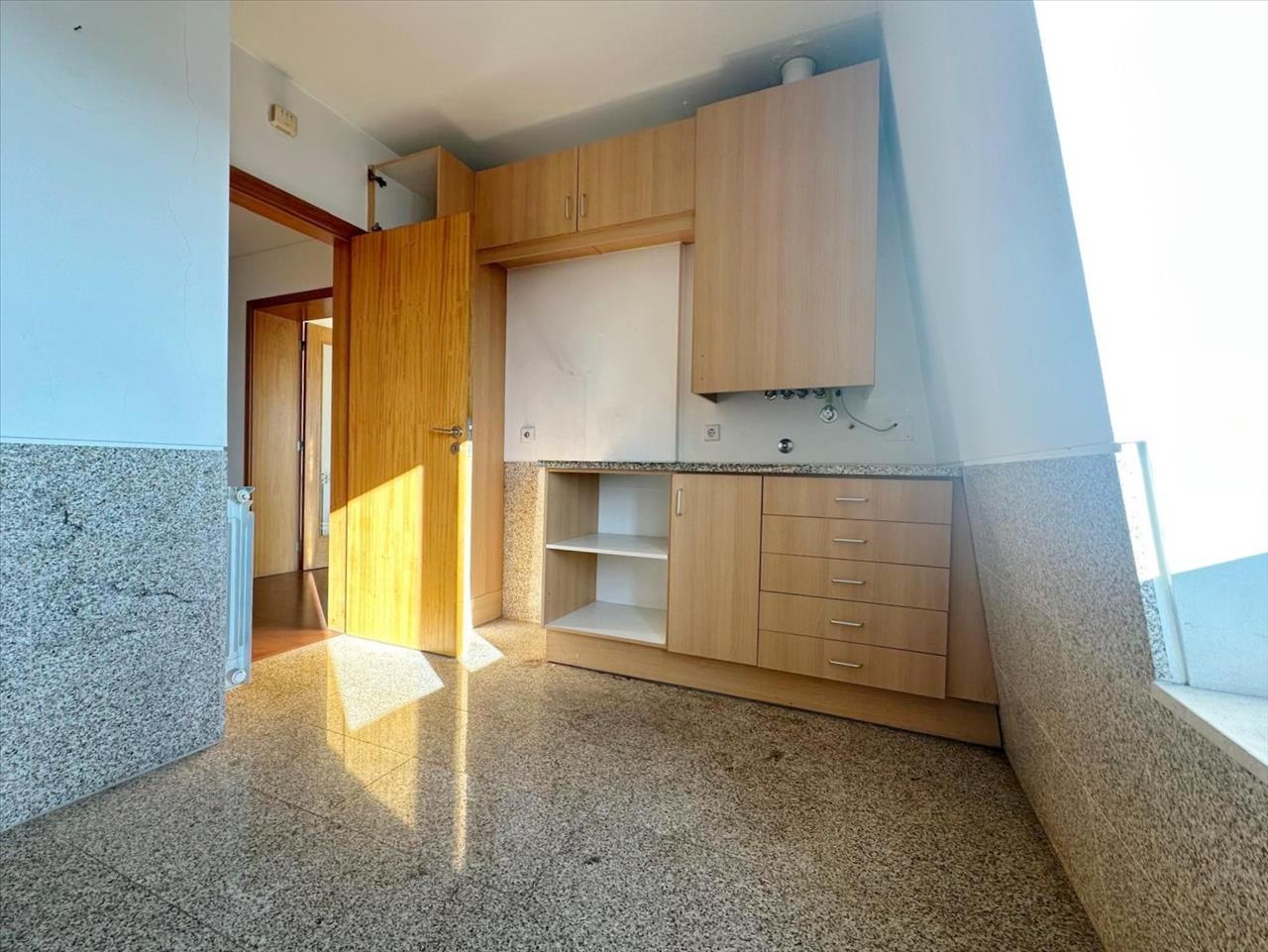 T2 no Empreendimento da Quinta da Seara - Image 8