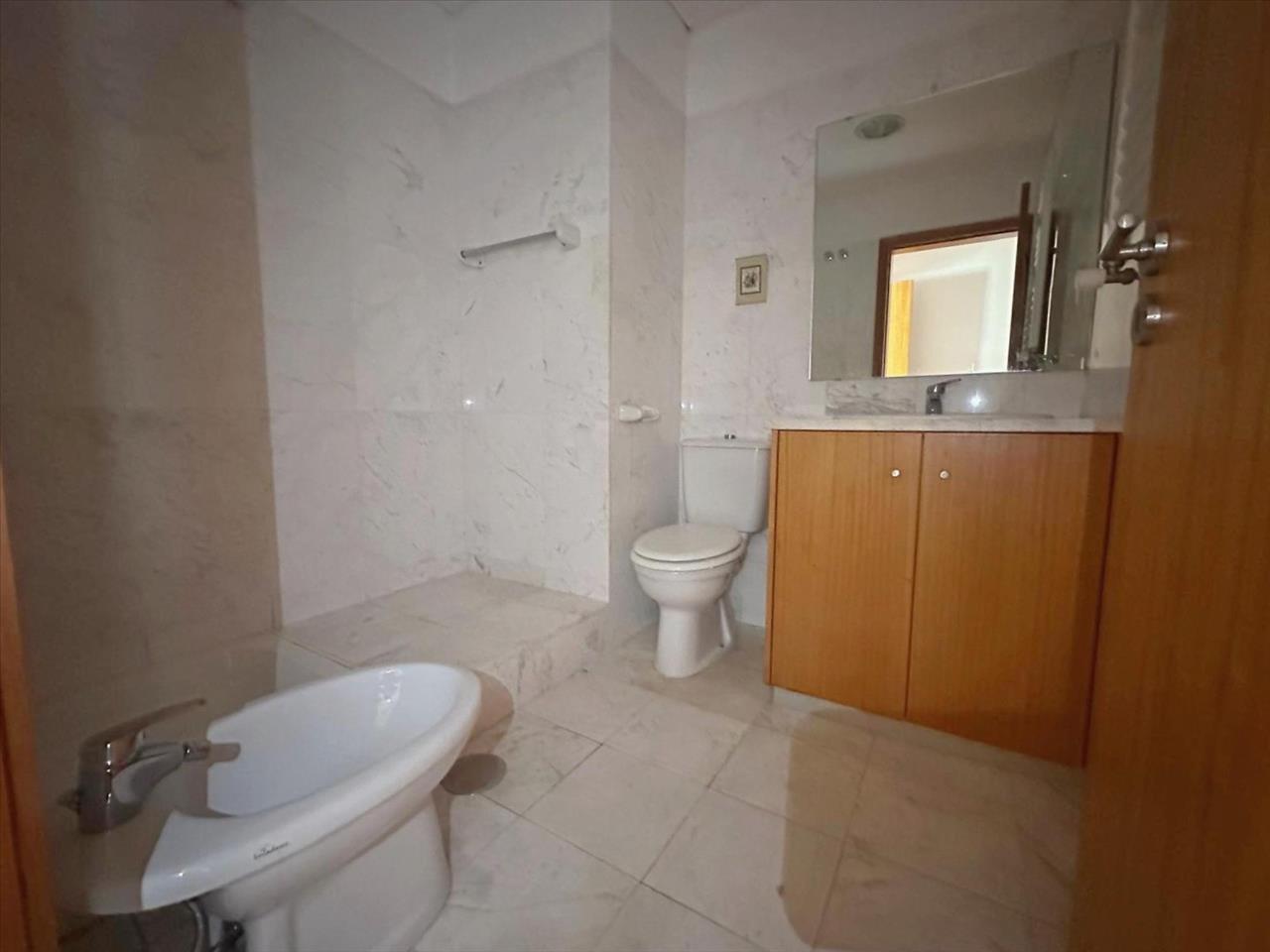 T2 no Empreendimento da Quinta da Seara - Image 17