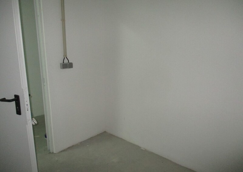 undefined - Image 13
