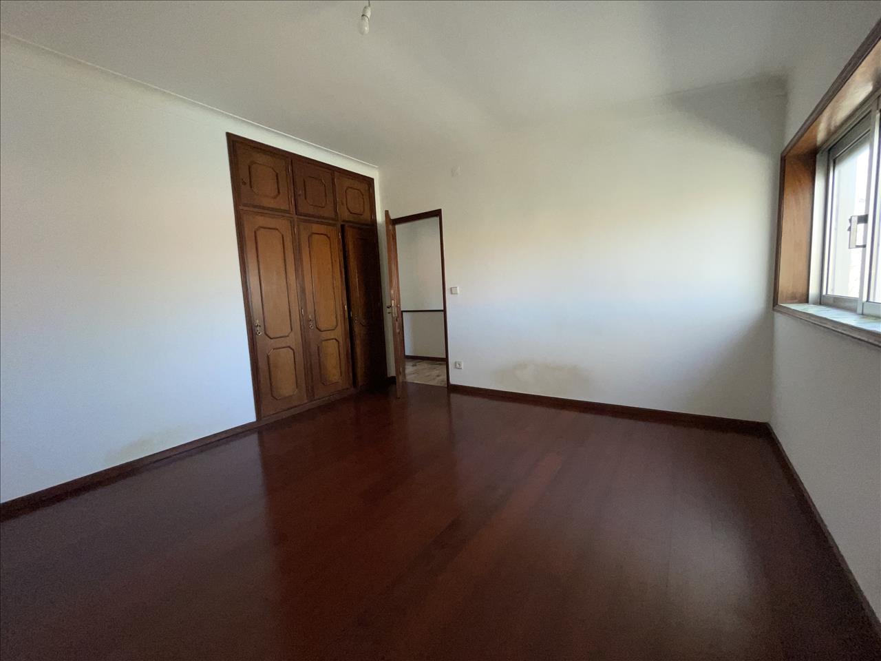 Moradia T3 - Miramar - Praia - Image 12