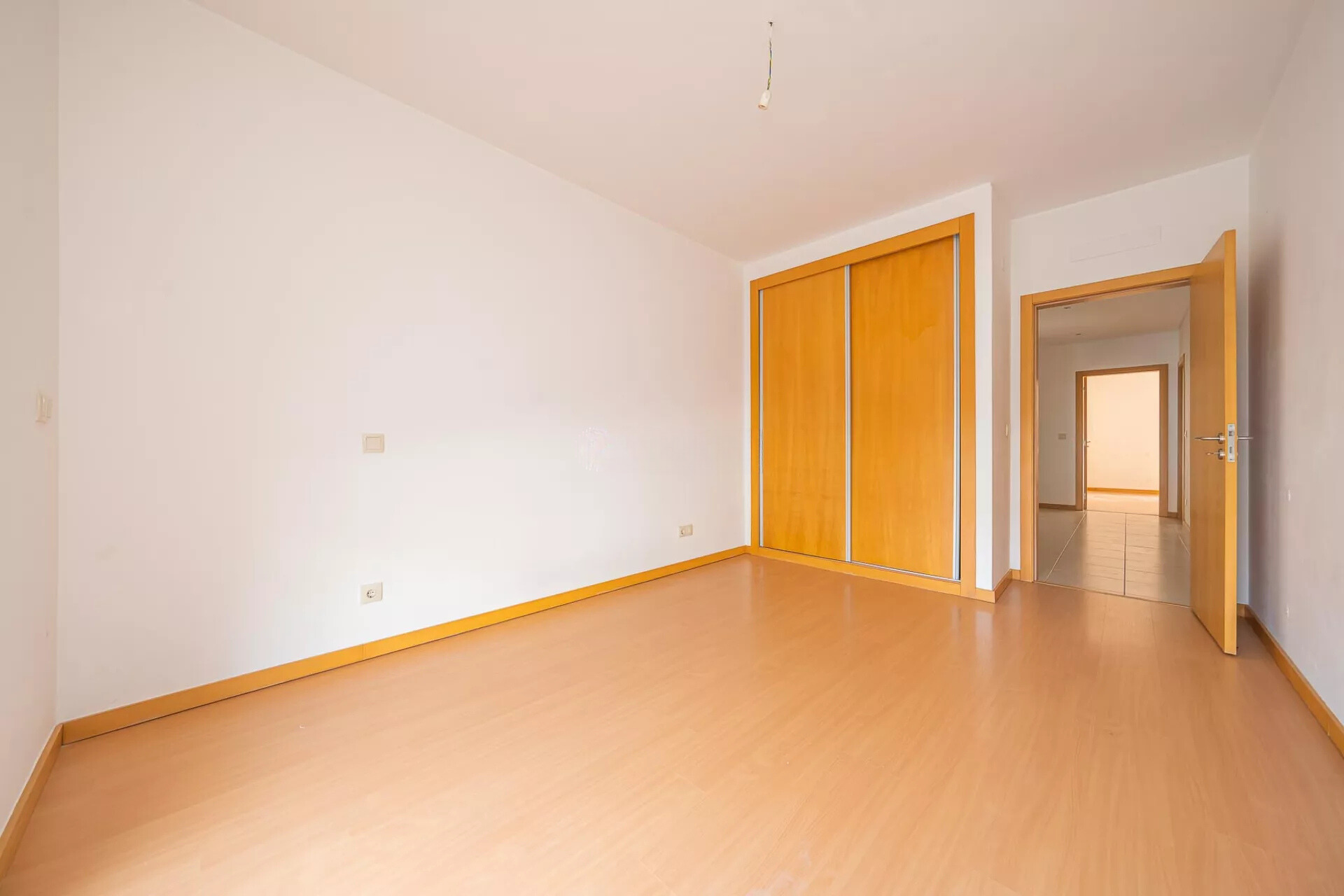 Apartamento T3 com Varandas, Garagem e Parqueamento, no Pinhal Novo, Vila Serena - Image 17