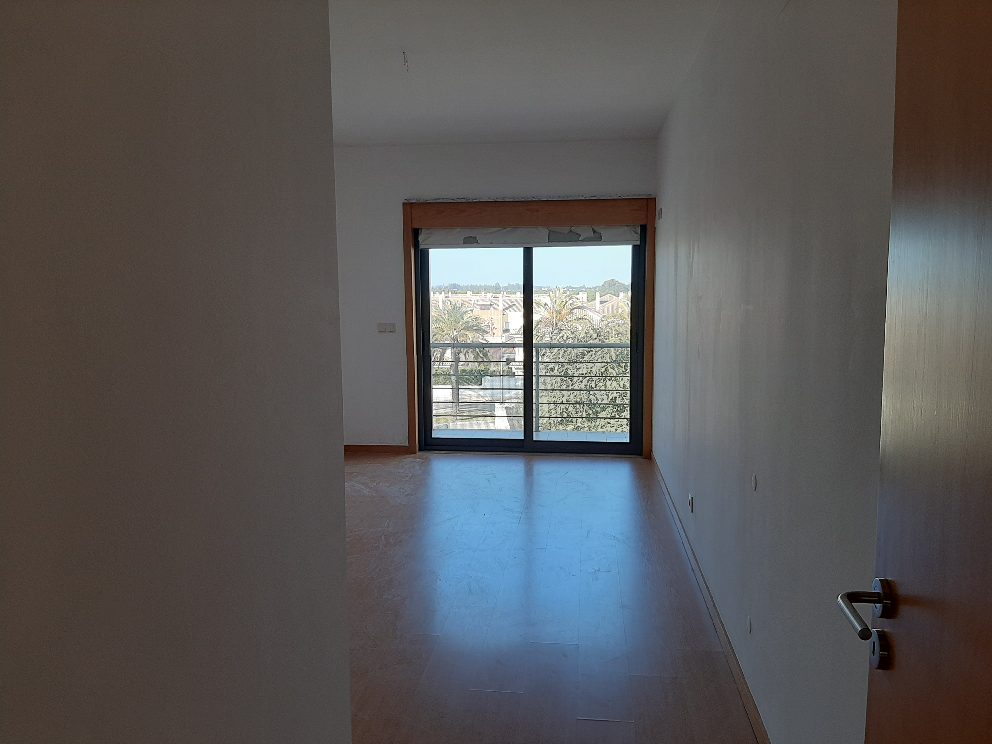 Apartamento T3 com varandas e Parqueamento, no Pinhal Novo, Vila Serena - Image 40