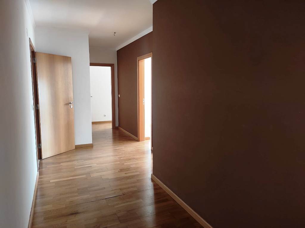 Apartamento T4 - Samora Correia - Image 7