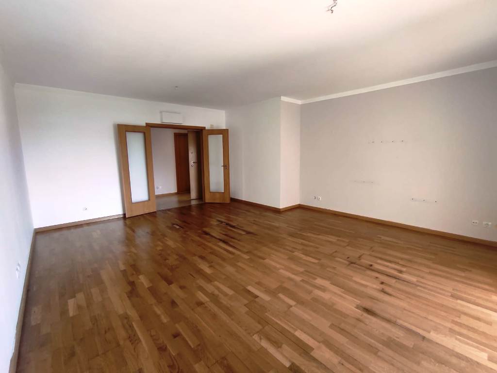 Apartamento T4 - Samora Correia - Image 5