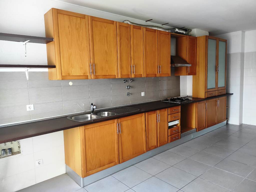 Apartamento T4 - Samora Correia - Image 10