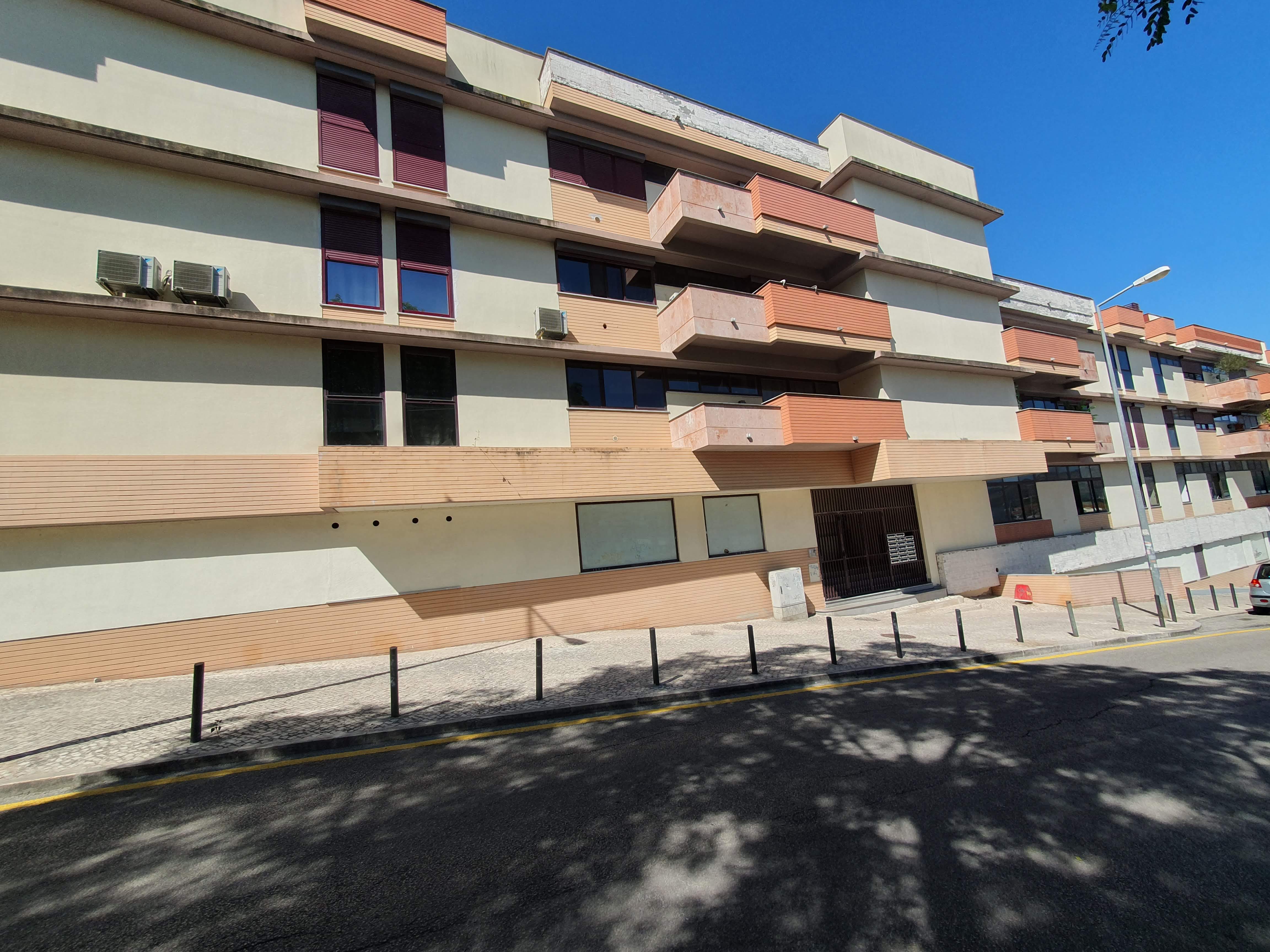 Apartamento T3 na Rua António José Batista, em Setúbal  - Image 17