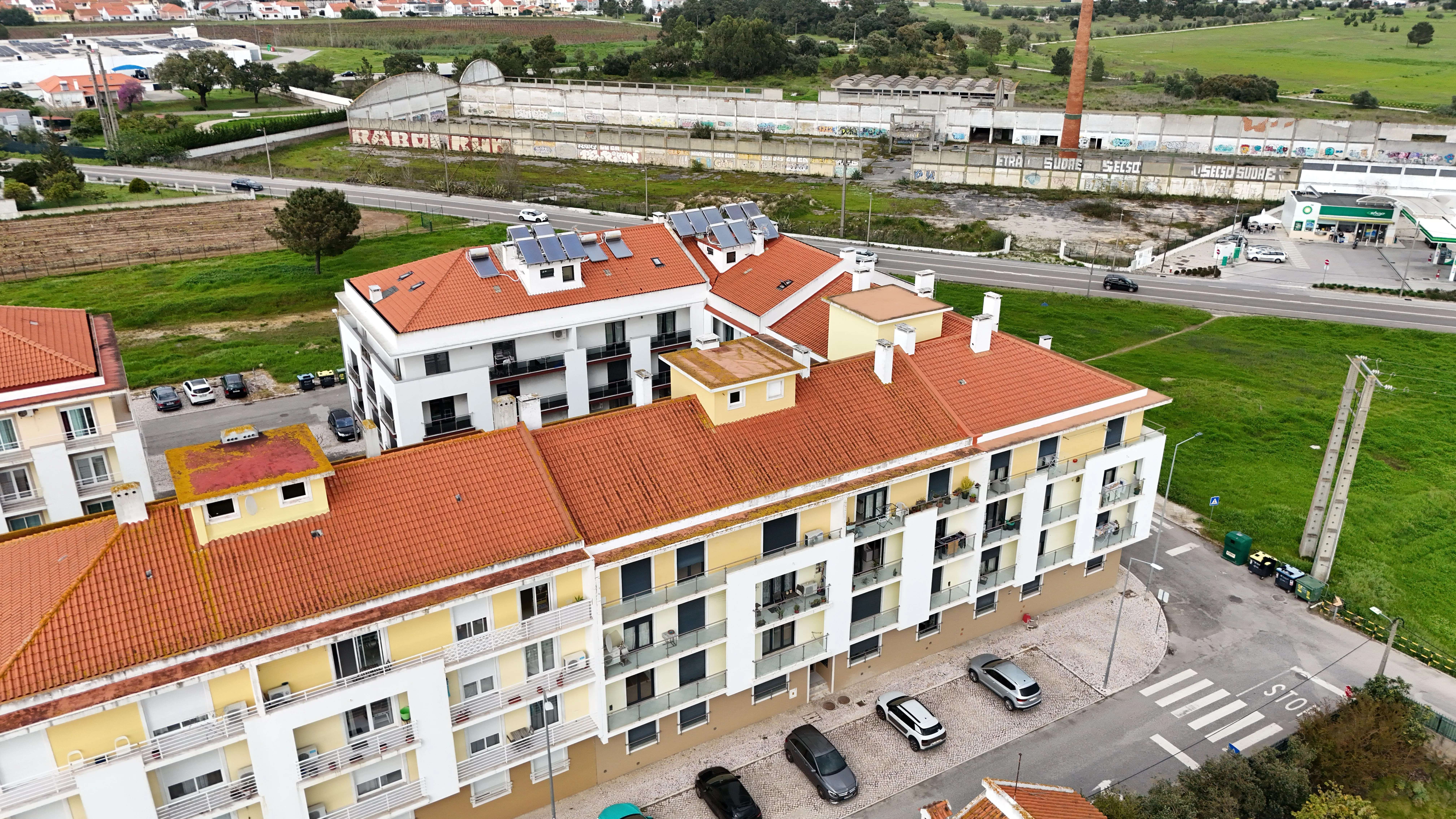 Magnífico Apartamento T4 com Duas Varandas e Arrecadação na Cascalheira, Pinhal Novo - Image 30