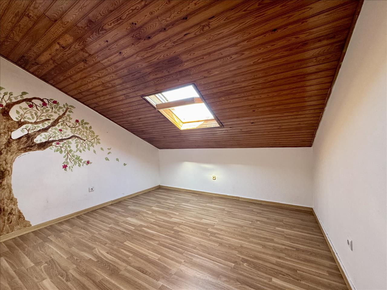 T3+2 em Vila Nogueira de Azeitão – disponível para visita imediata! - Image 11