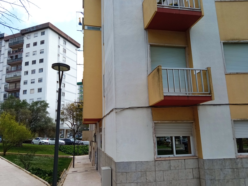 Apartamento T2 CARNAXIDE - Image 12