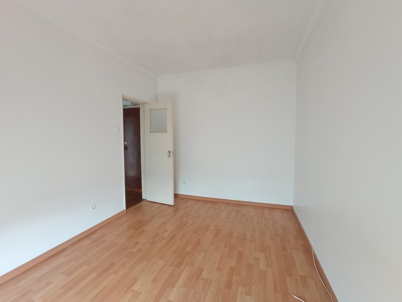 Apartamento T2 CARNAXIDE - Image 10