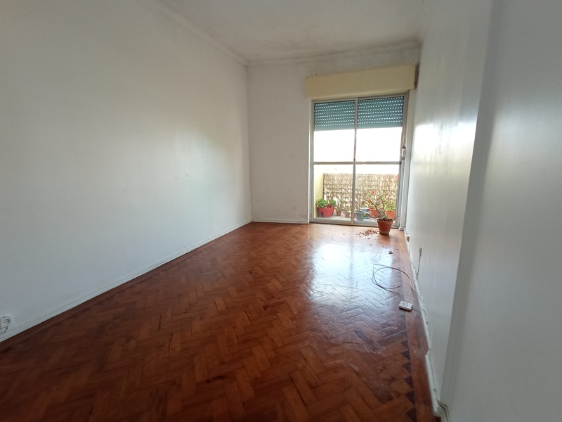 Apartamento T2 CARNAXIDE - Image 8