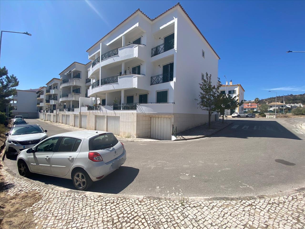 Apartamento T2, com Duas Varandas e Arrecadação, em Aires, Palmela - Image 20