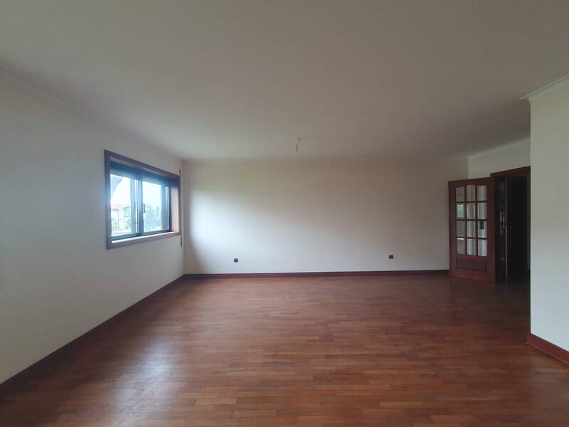 Apartamento T3 em S.Mamede de Infesta - Excelentes áreas - Image 4