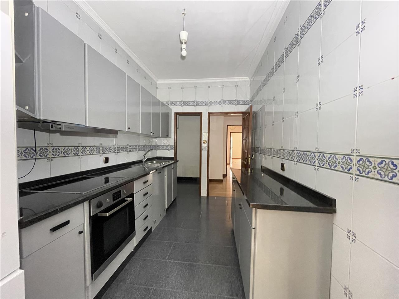 undefined - Image 7