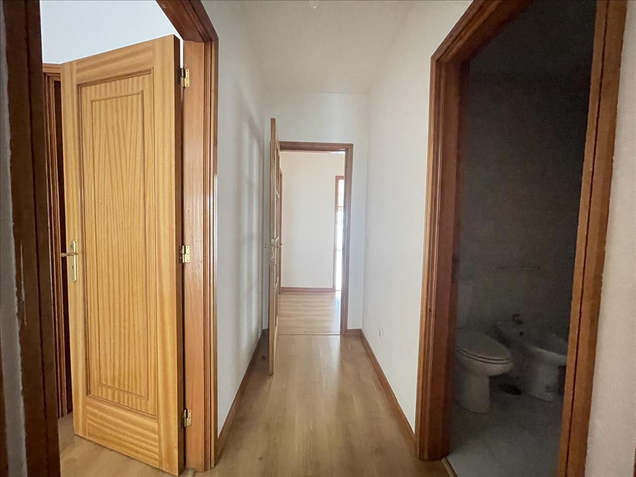 Oportunidade Apartamento T2 com Logradouro em Vila Nova de Gaia - Image 22