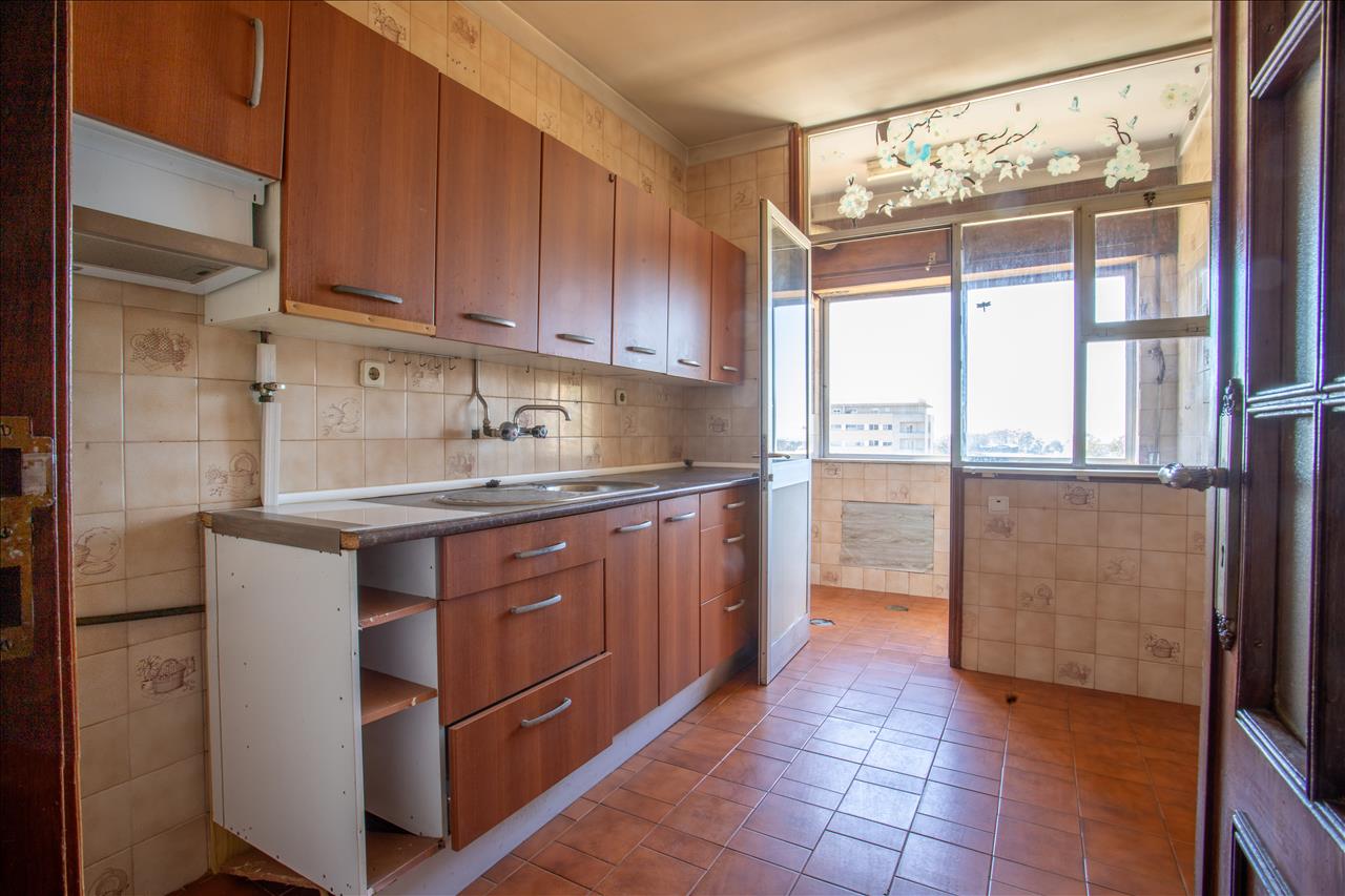 Apartamento T2+1 - Metro - Vila Nova de Gaia - Image 8