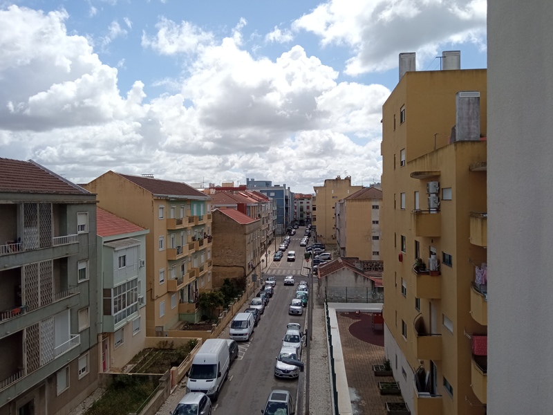 T2 na Verderena, Barreiro — Oportunidade para Investidores 175.000€ | 74m² | 3º andar (sem elevador) - Image 9