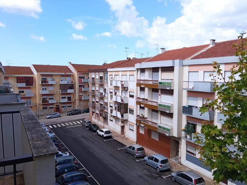 T2 na Verderena, Barreiro — Oportunidade para Investidores 175.000€ | 74m² | 3º andar (sem elevador) - Image 12