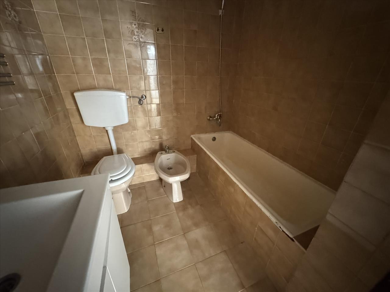 undefined - Image 11